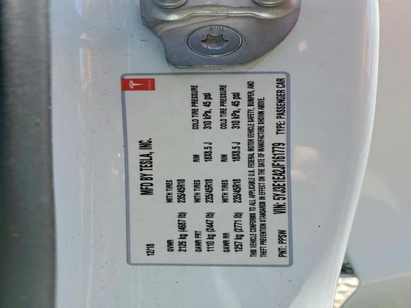 2018 TESLA MODEL 3