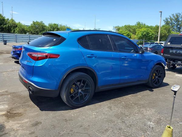 2019 ALFA ROMEO STELVIO AWD