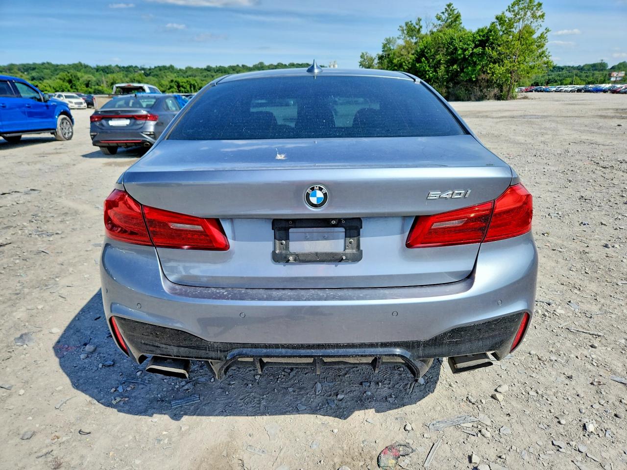 2019 BMW 540