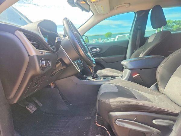 2015 JEEP CHEROKEE SPORT FWD