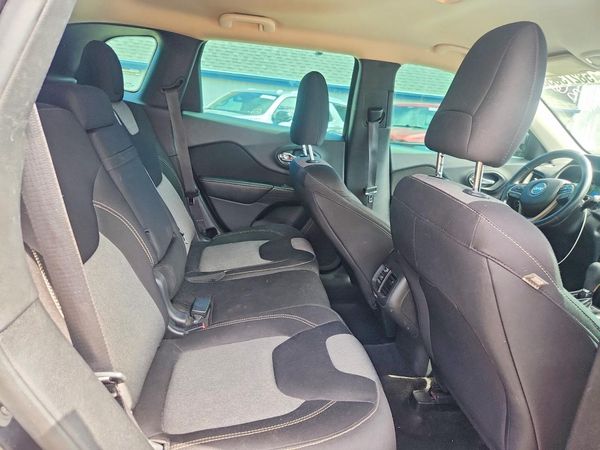 2015 JEEP CHEROKEE SPORT FWD