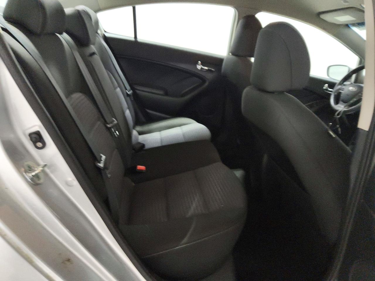 2015 KIA FORTE