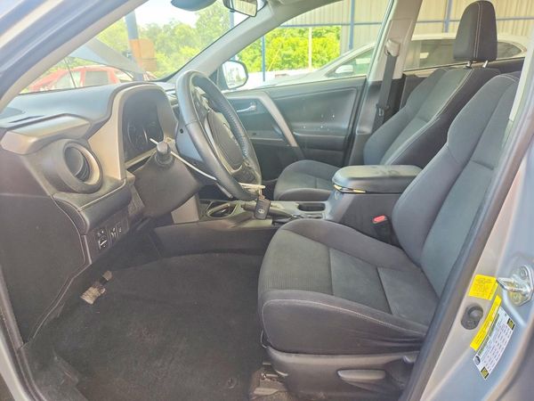 2018 TOYOTA RAV4 Adventure/XLE