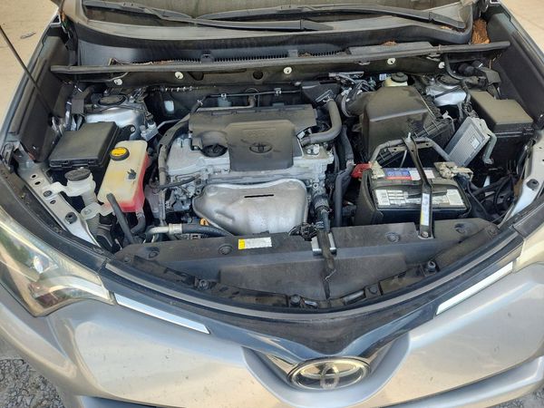 2018 TOYOTA RAV4 Adventure/XLE