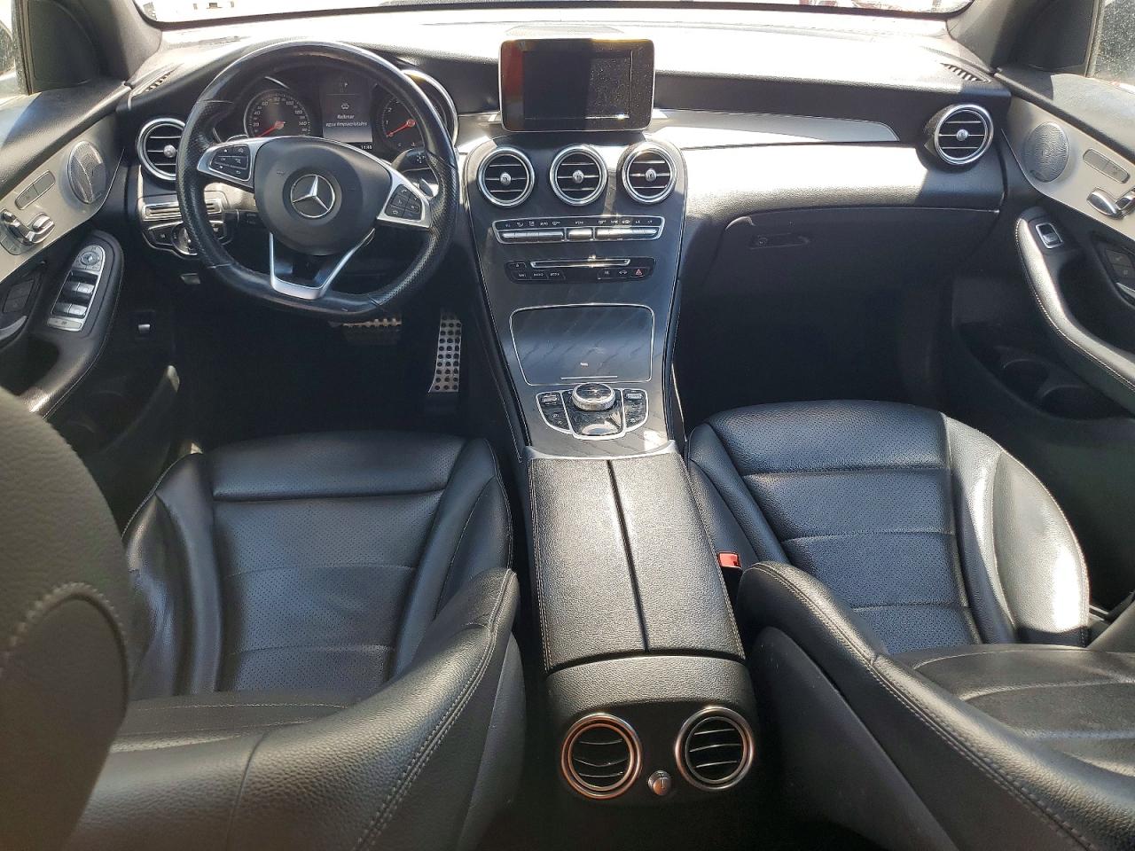 2019 MERCEDES-BENZ GLC GLC300