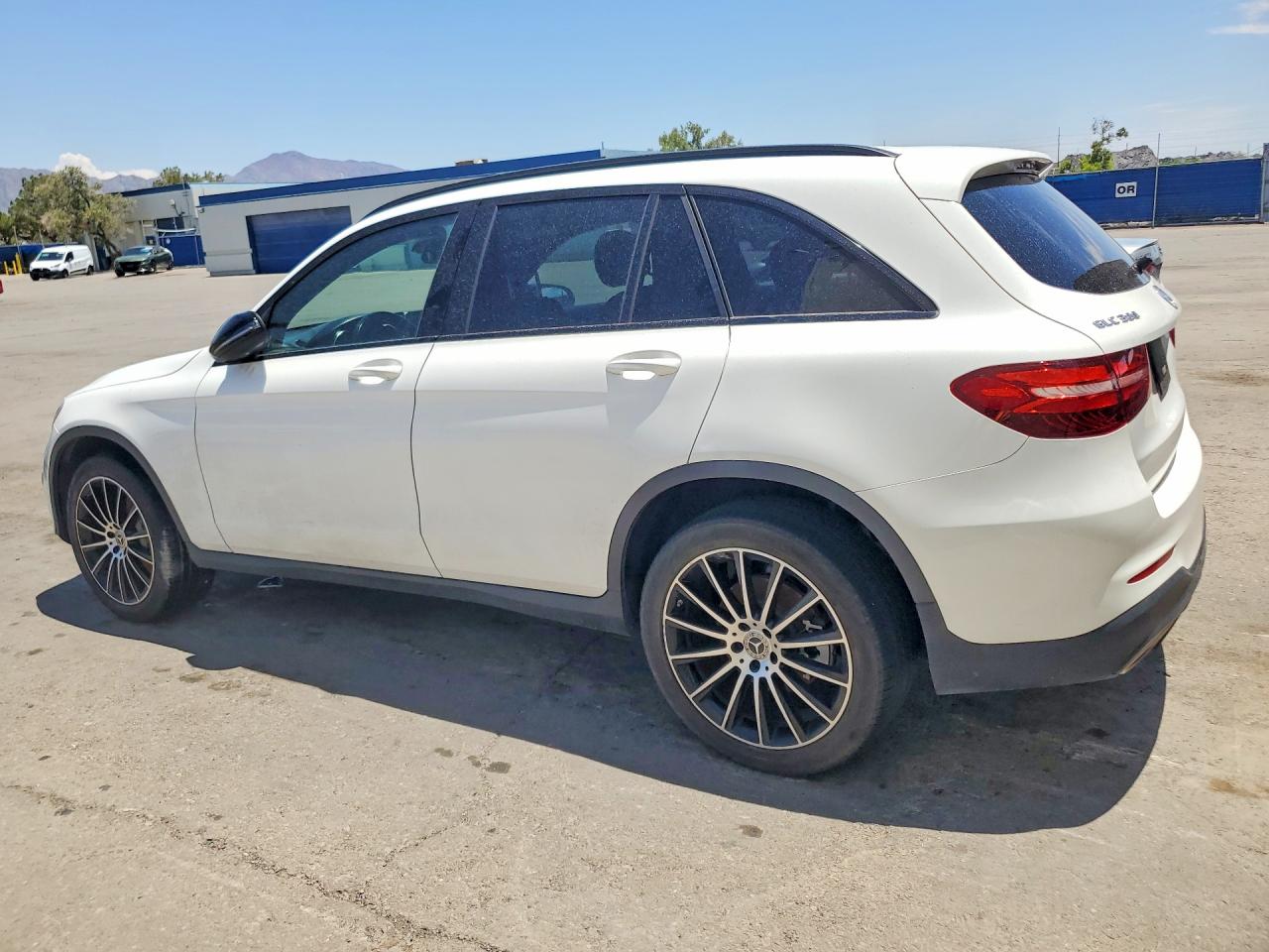 2019 MERCEDES-BENZ GLC GLC300