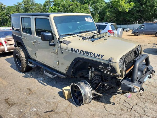 2017 JEEP WRANGLER UNLIMITED SPORT 4X4