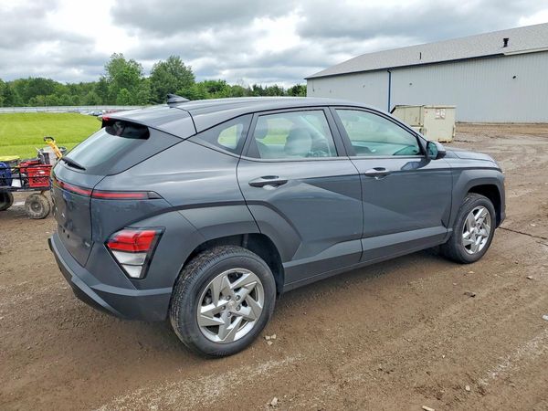 2024 HYUNDAI KONA SE