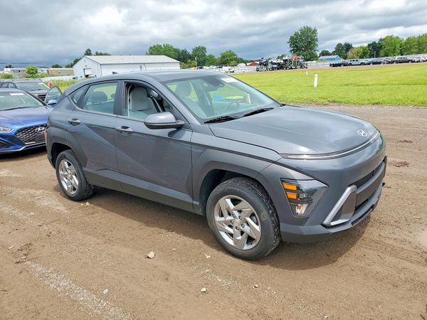 2024 HYUNDAI KONA SE