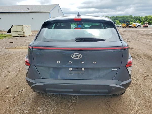 2024 HYUNDAI KONA SE