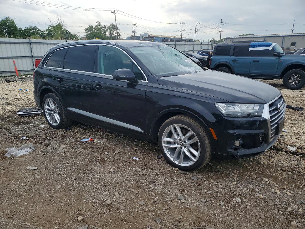 2018 AUDI Q7 quattro Prestige