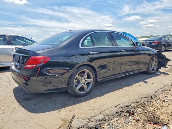 2017 MERCEDES-BENZ E E300