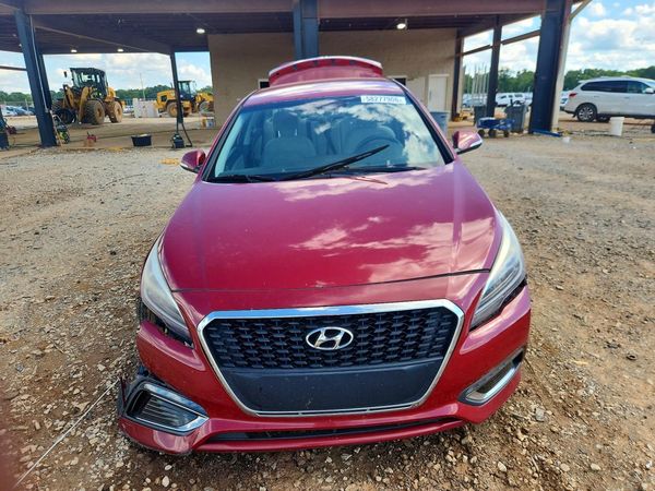 2016 HYUNDAI SONATA GL (Middle-Low)