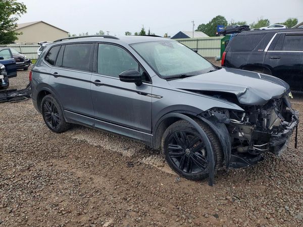 2022 VOLKSWAGEN TIGUAN