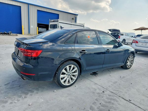 2017 AUDI A4