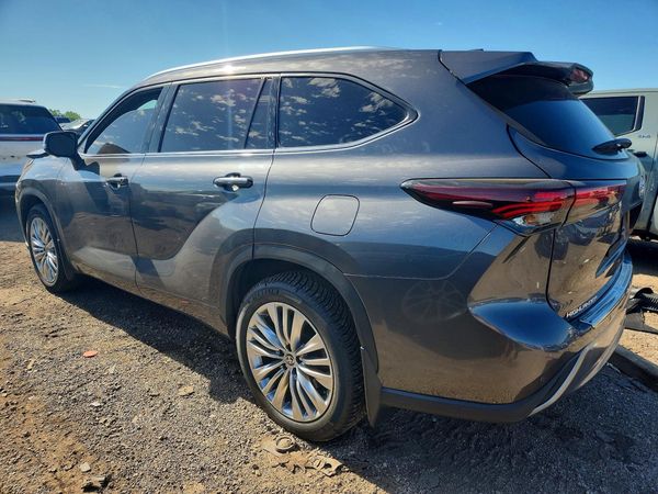 2024 TOYOTA HIGHLANDER