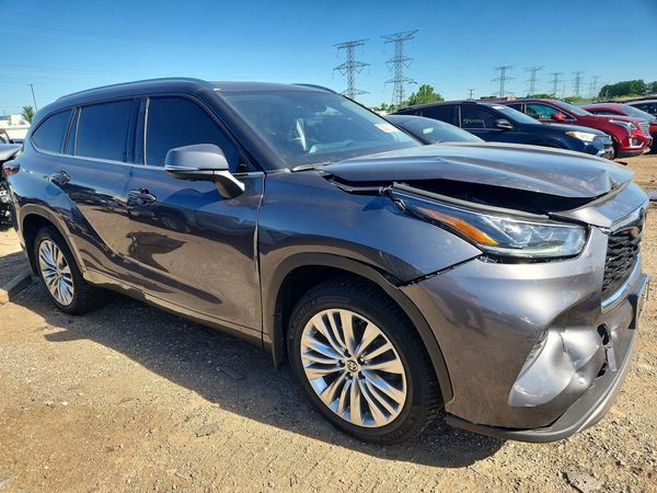2024 TOYOTA HIGHLANDER
