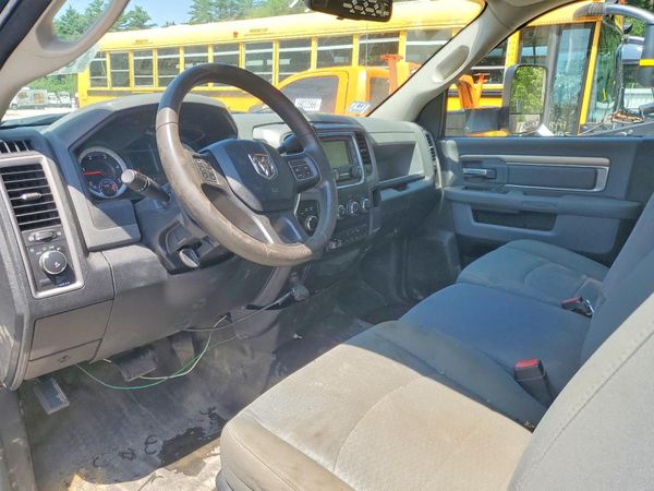 2014 RAM 5500 REG CAB CHASSIS