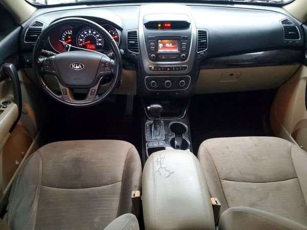 2014 KIA SORENTO Base/ LX