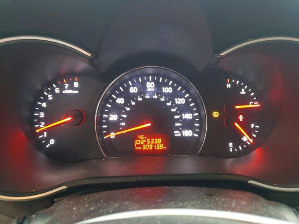 2014 KIA SORENTO Base/ LX
