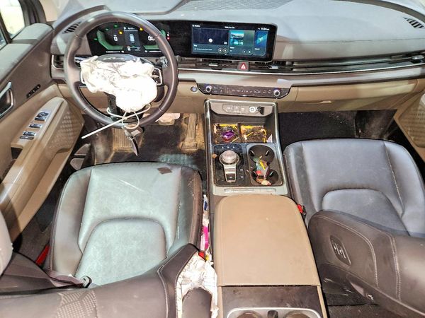 2025 KIA CARNIVAL EX