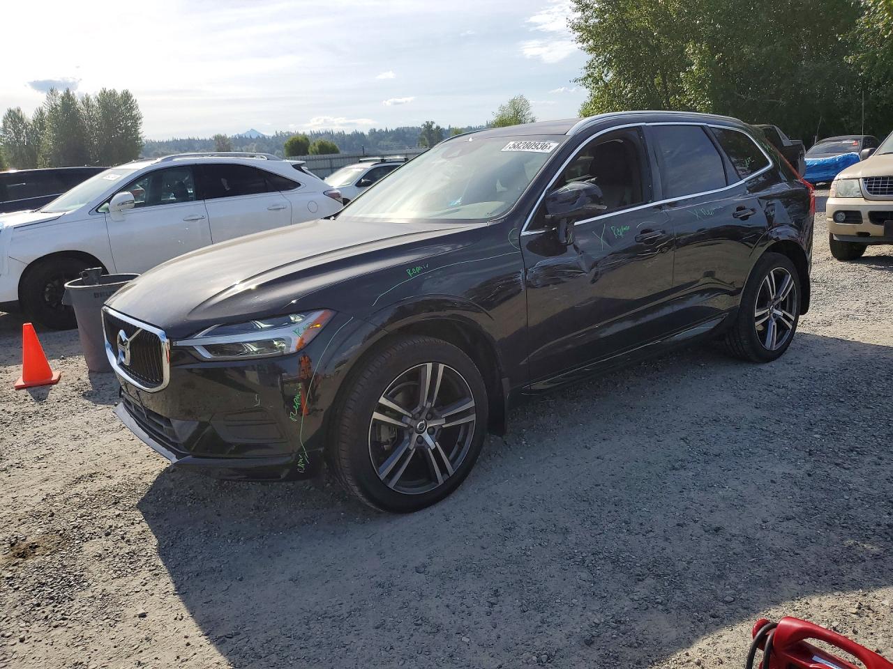 2019 VOLVO XC60 Momentum