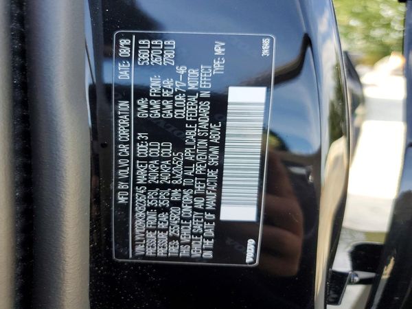 2019 VOLVO XC60 Momentum