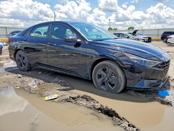 2023 HYUNDAI ELANTRA Blue