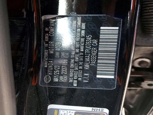 2023 HYUNDAI ELANTRA Blue