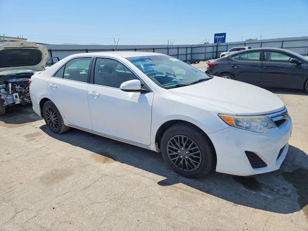 2013 TOYOTA CAMRY