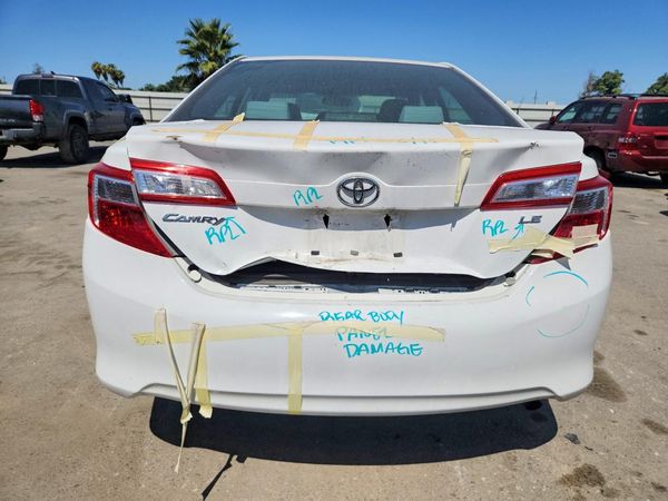 2013 TOYOTA CAMRY