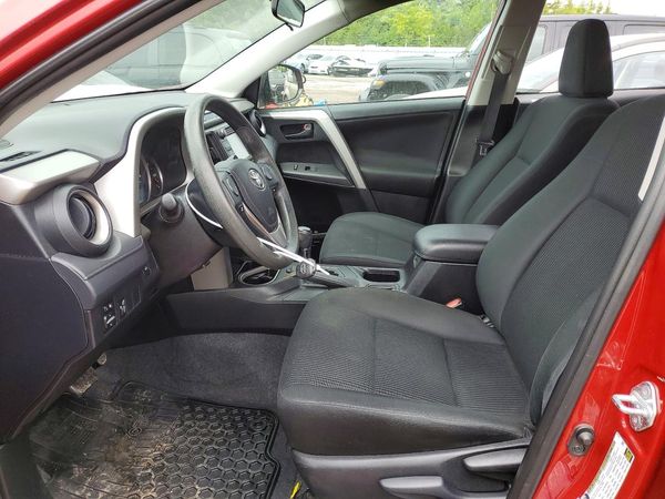 2016 TOYOTA RAV4 LE (X Grade)