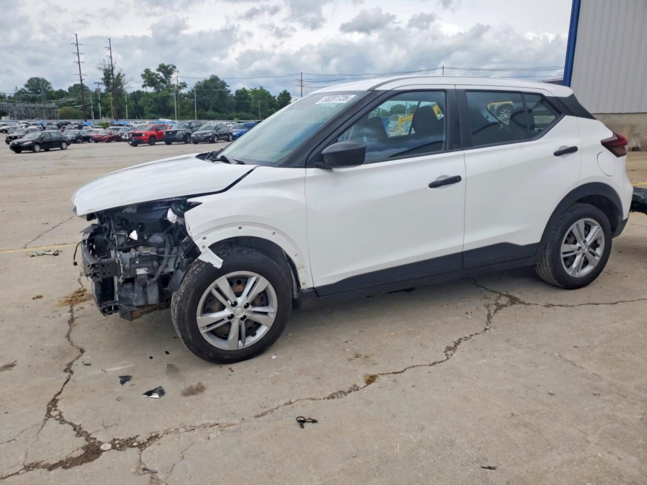 2022 NISSAN KICKS S
