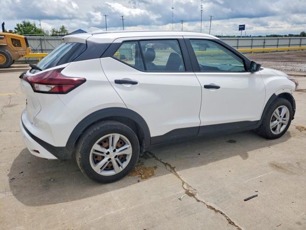 2022 NISSAN KICKS S