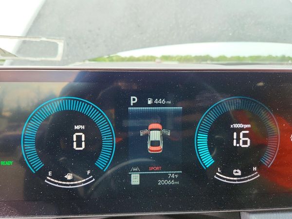 2024 HYUNDAI SONATA HYBRID SEL