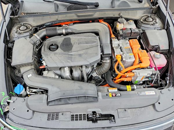 2024 HYUNDAI SONATA HYBRID SEL