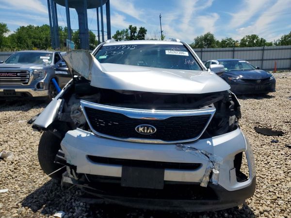 2014 KIA SORENTO Base/ LX