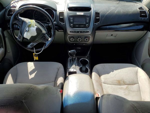 2014 KIA SORENTO Base/ LX