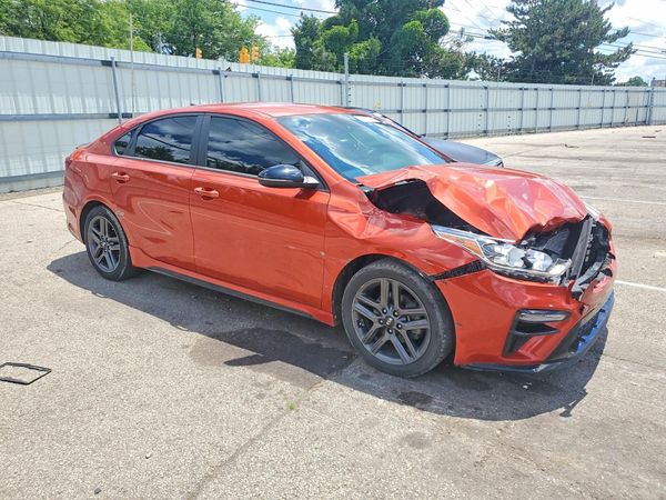 2021 KIA FORTE GT Line