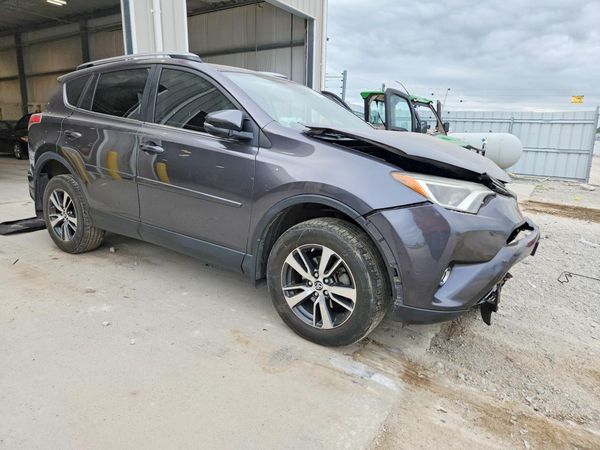 2018 TOYOTA RAV4 Adventure/XLE