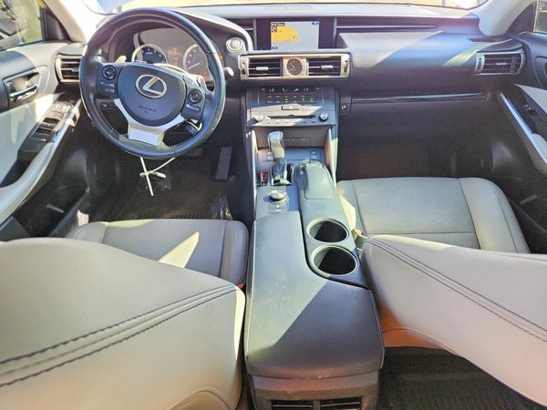 2015 LEXUS IS 250