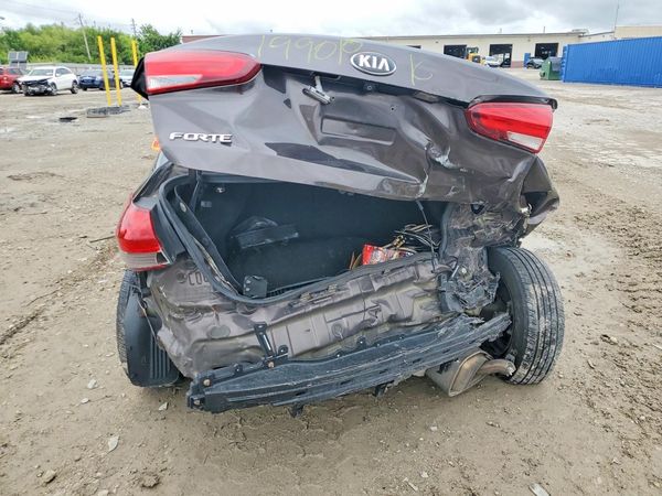 2018 KIA FORTE LX Pop,S,EX