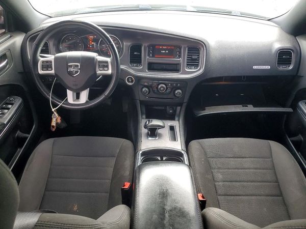 2014 DODGE CHARGER SE