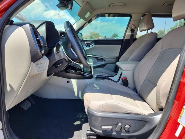 2022 KIA SOUL