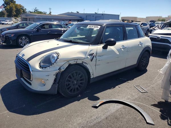 2019 MINI COOPER