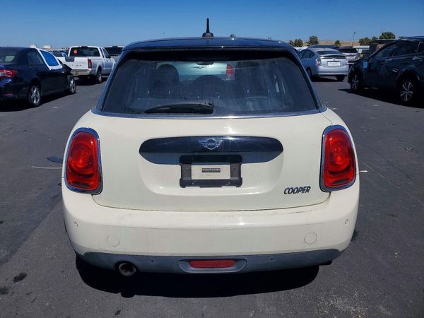 2019 MINI COOPER