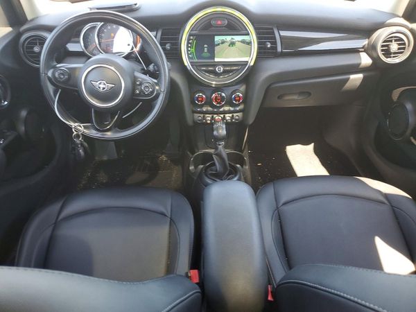 2019 MINI COOPER