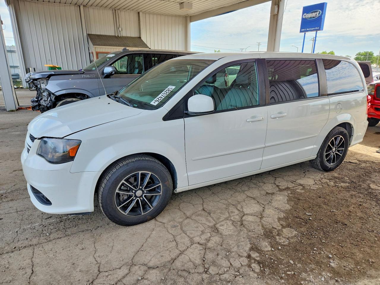 2017 DODGE GRAND CARAVAN GT