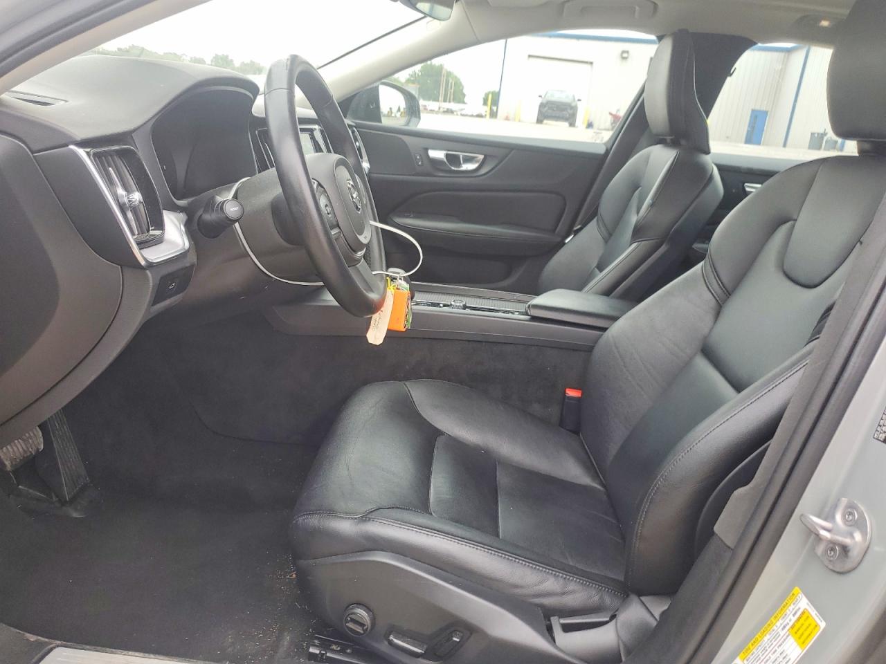 2024 VOLVO S60 Core