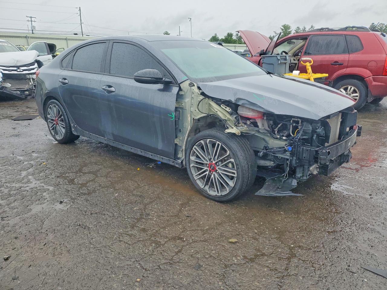 2023 KIA FORTE GT